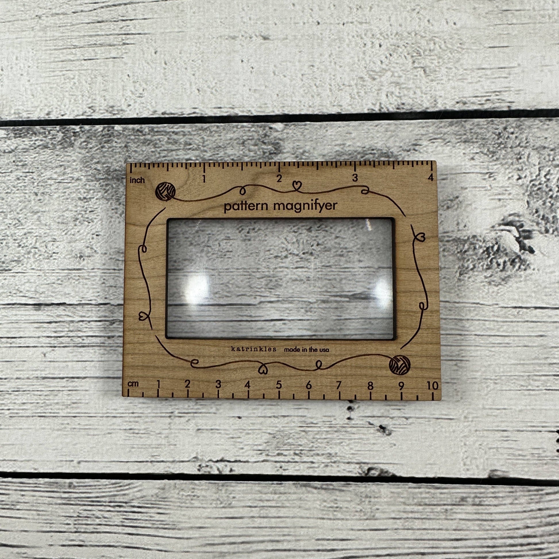 Katrinkles Pattern Magnifyer Tool Notions and Tools