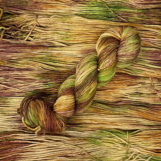 Mountaintop Yarn Caramel Apple Yarn