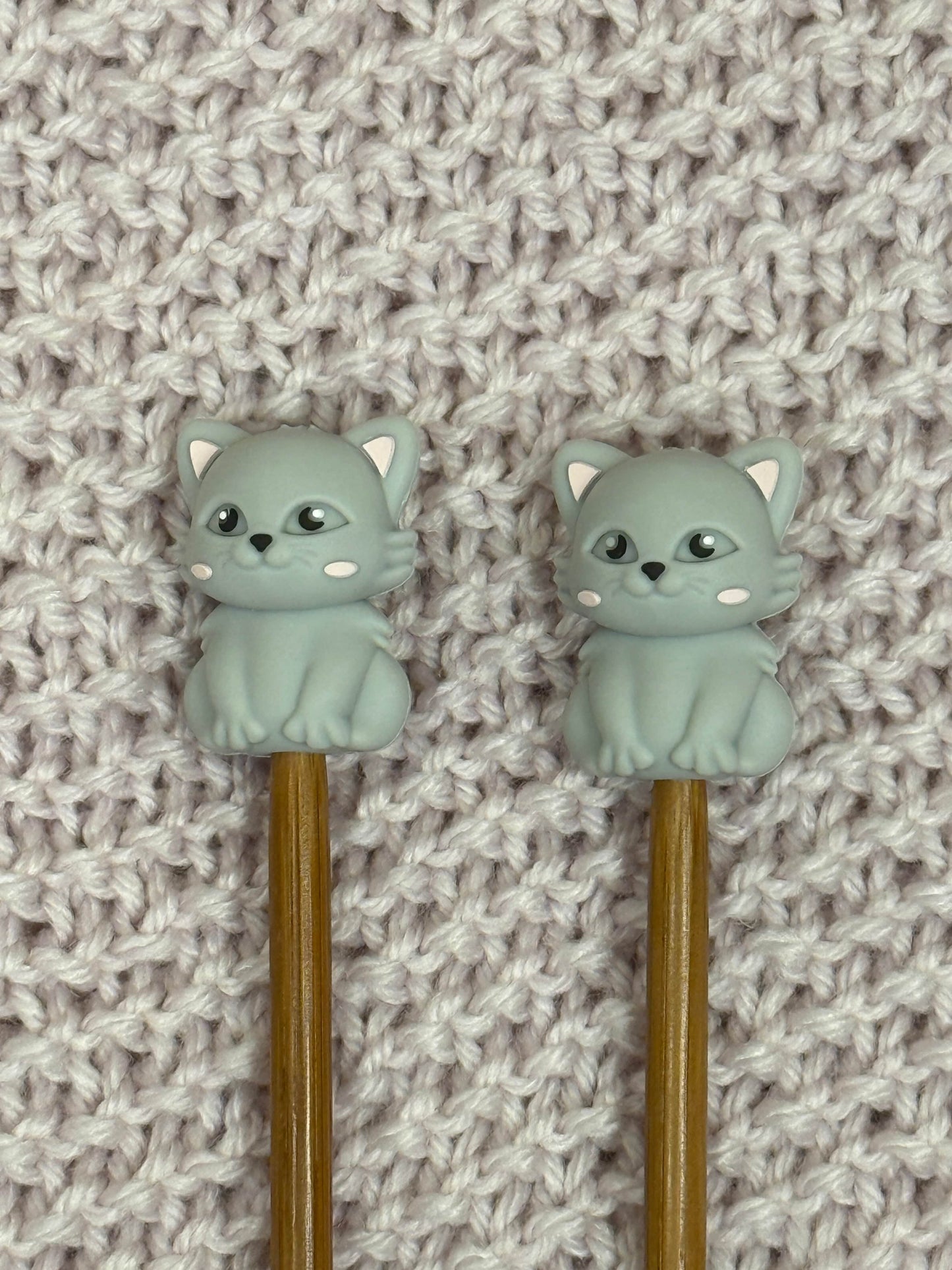 Mountaintop Yarn Grey Cat - Point Protectors Point Protectors