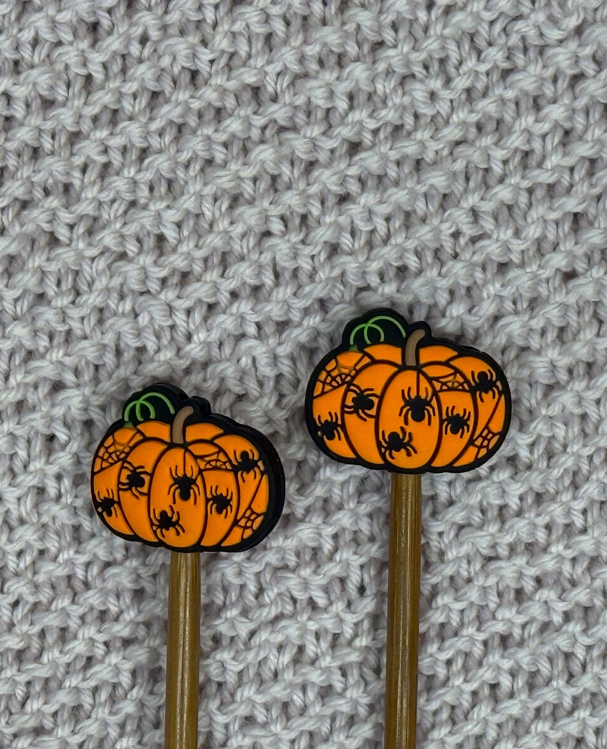 Mountaintop Yarn Spider Pumpkin - Point Protectors Point Protectors