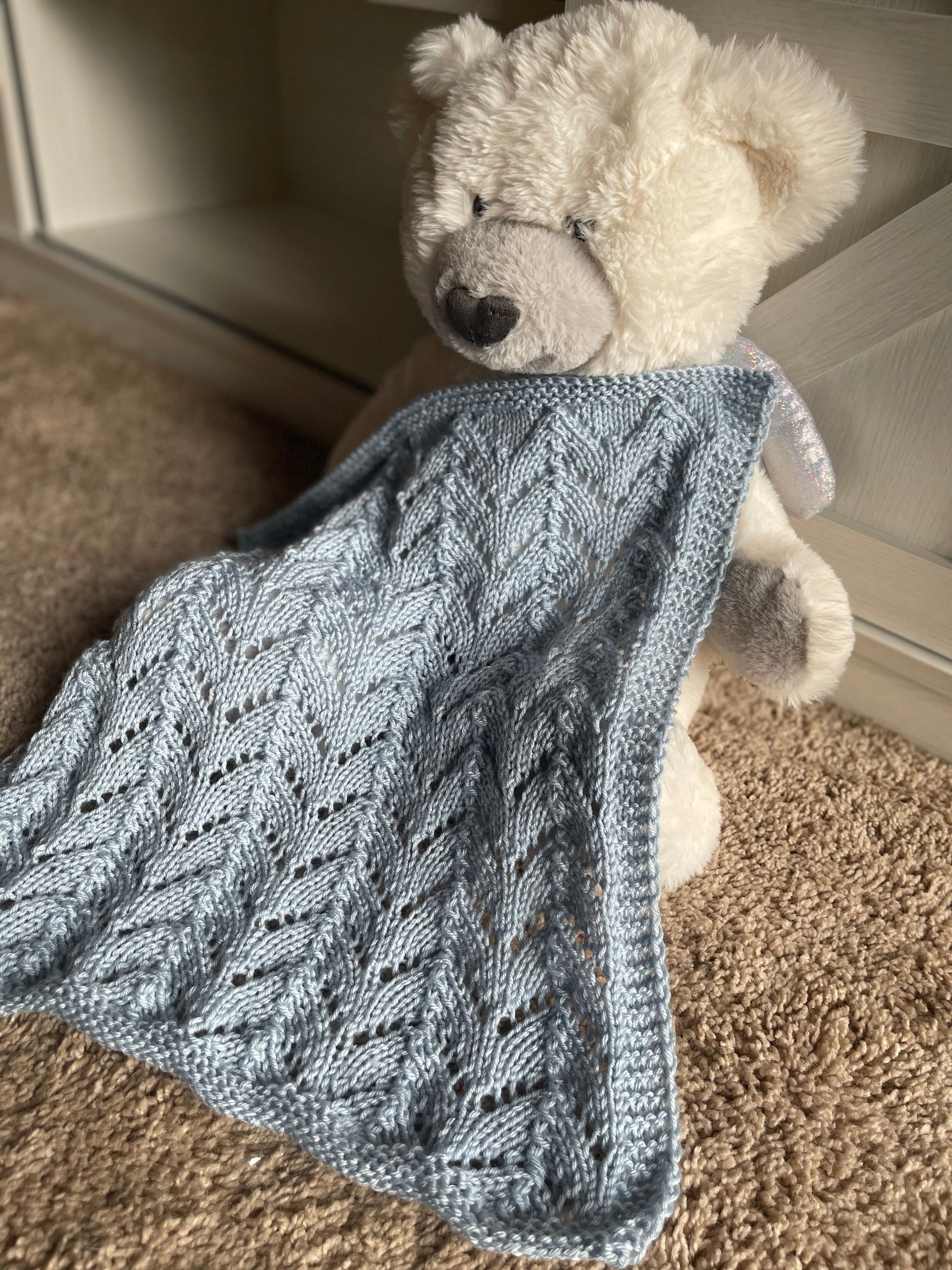Mountaintop Yarn Freya Stroller Blanket Pattern Needlecraft Patterns