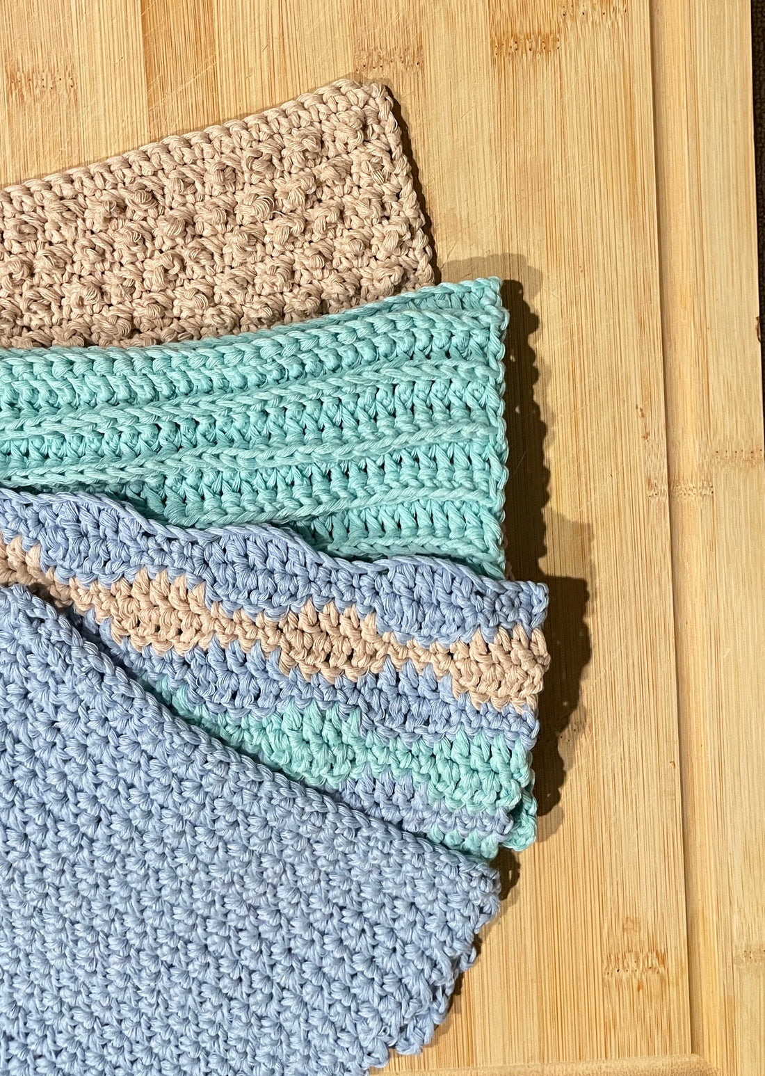 Mountain Cabin Kitchen Cloth Set - Free Crochet Pattern