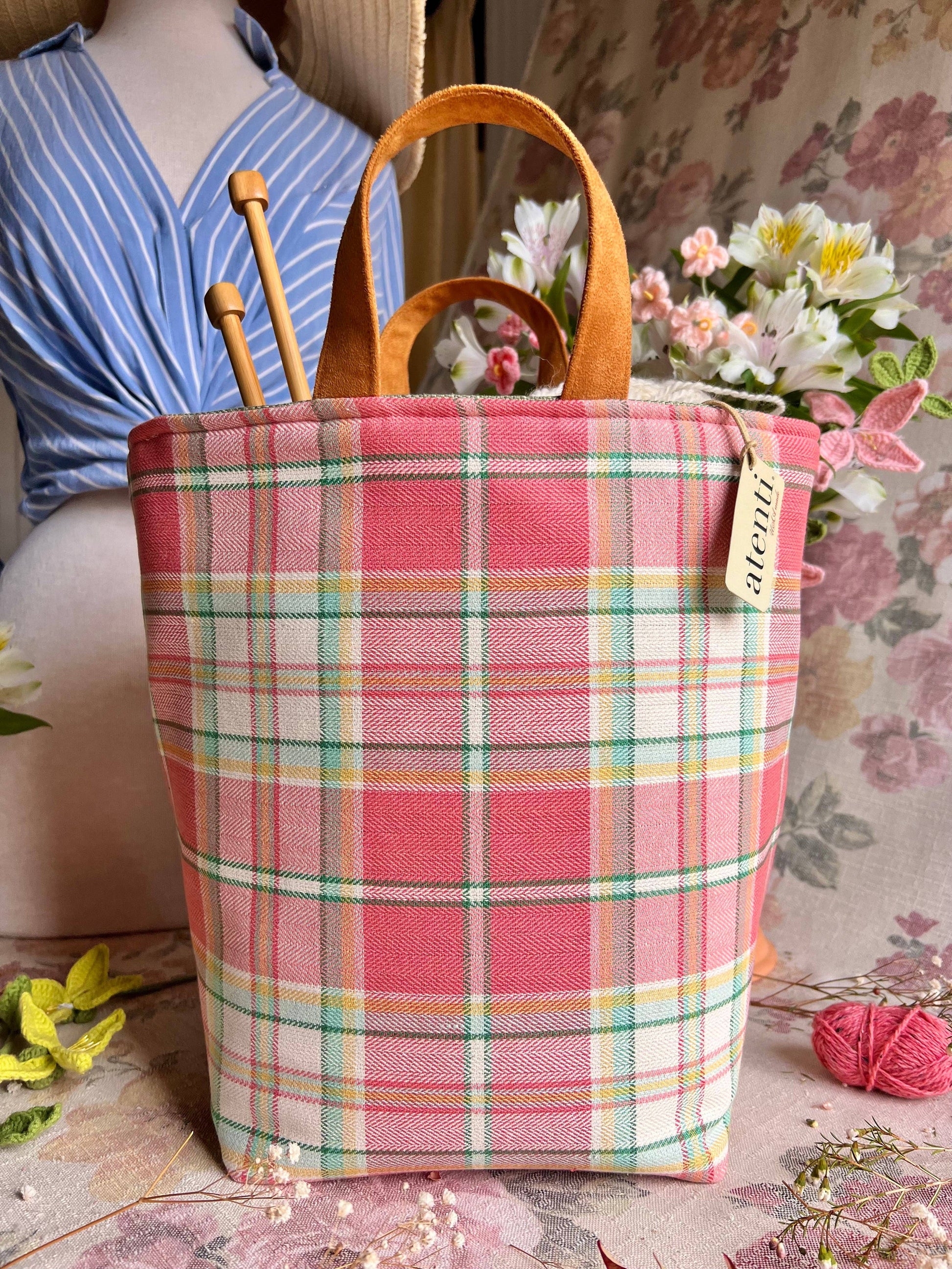 Atenti Bubblegum Hope Basket Project Bags