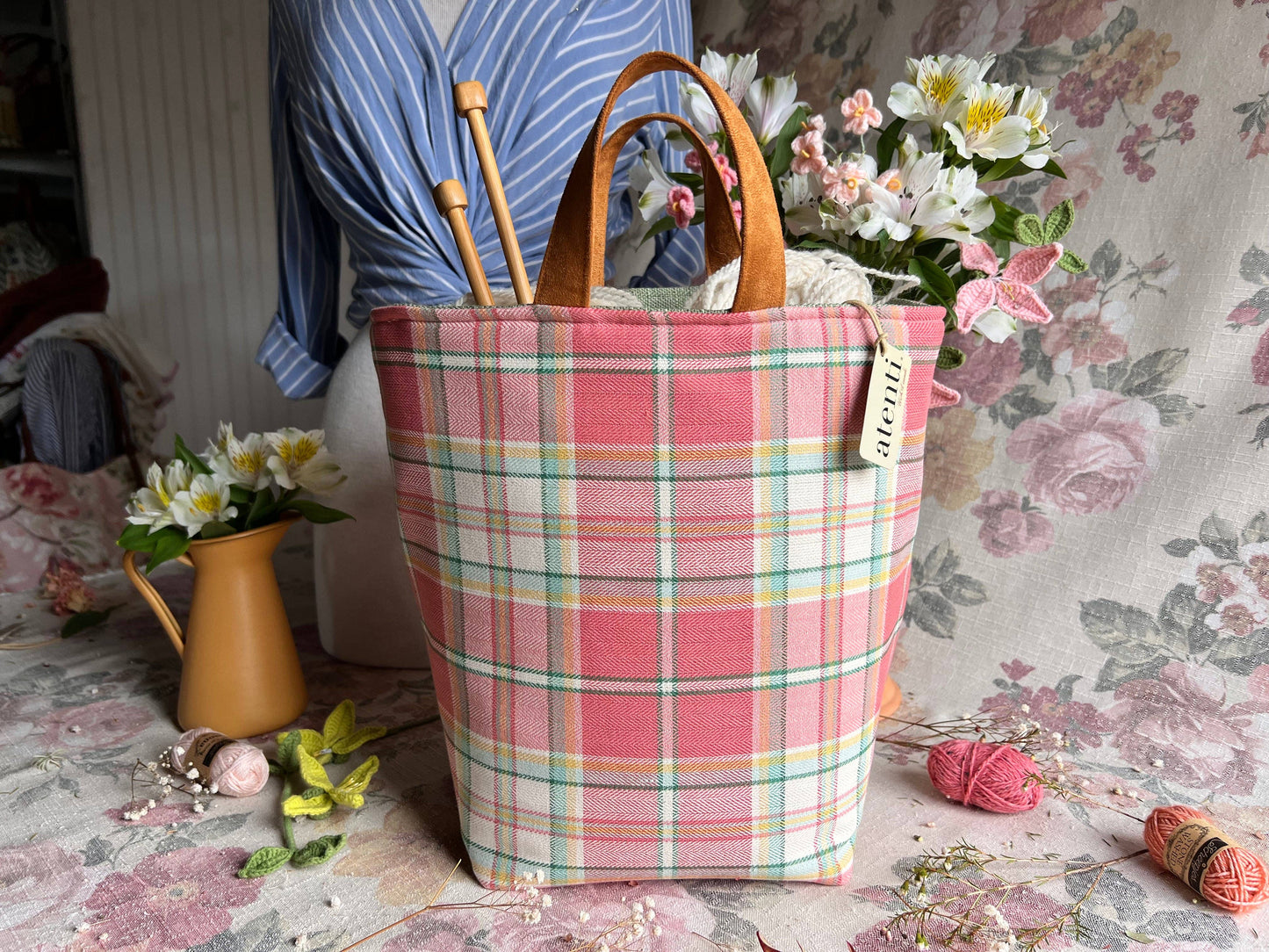 Atenti Bubblegum Hope Basket Project Bags