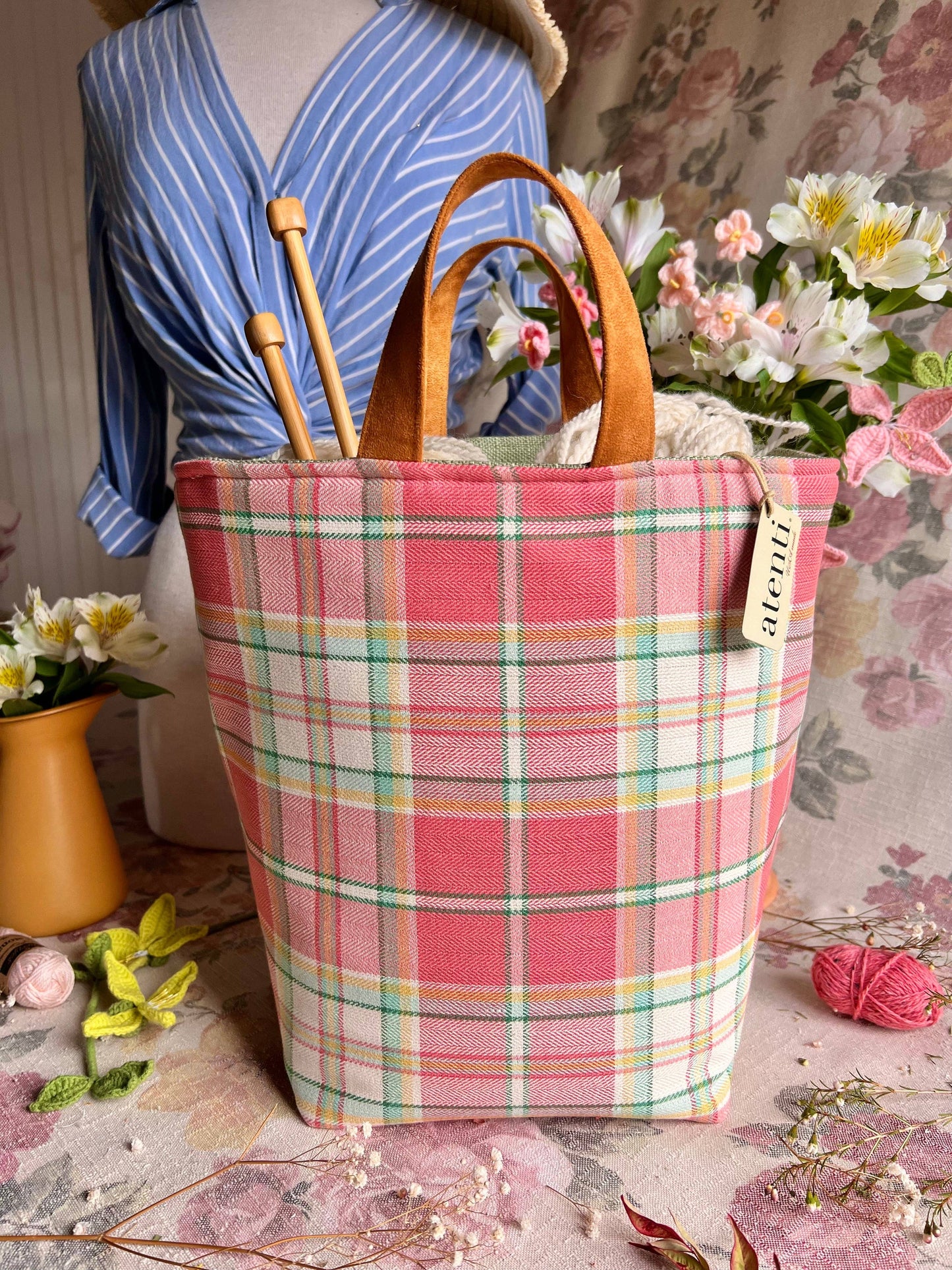 Atenti Bubblegum Hope Basket Project Bags