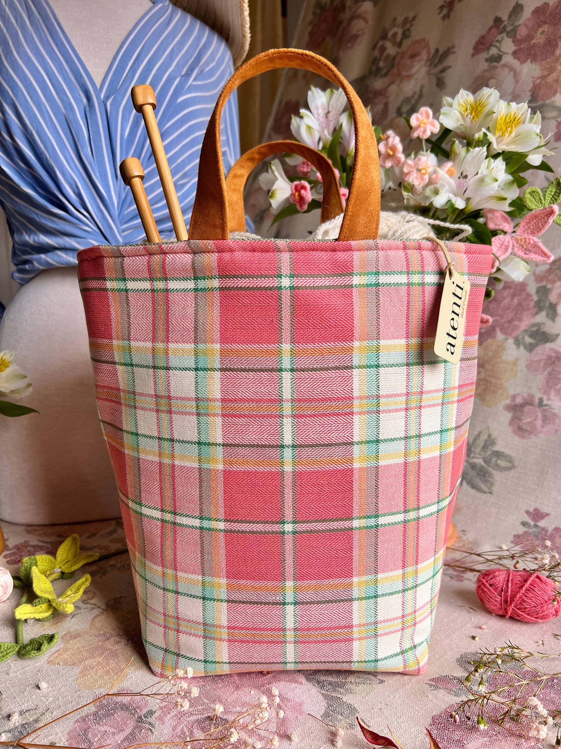 Atenti Bubblegum Hope Basket Project Bags