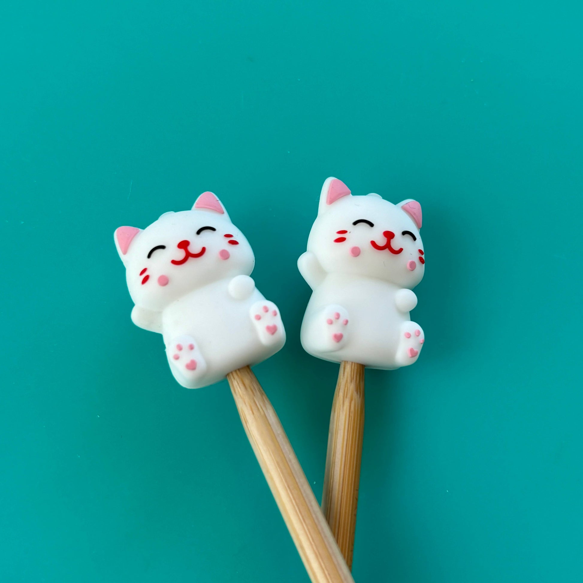 Comma Craft Co 3D White Cat - Point Protectors Point Protectors