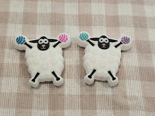 Comma Craft Co Sheep with Yarn Point Protectors Needle Holders