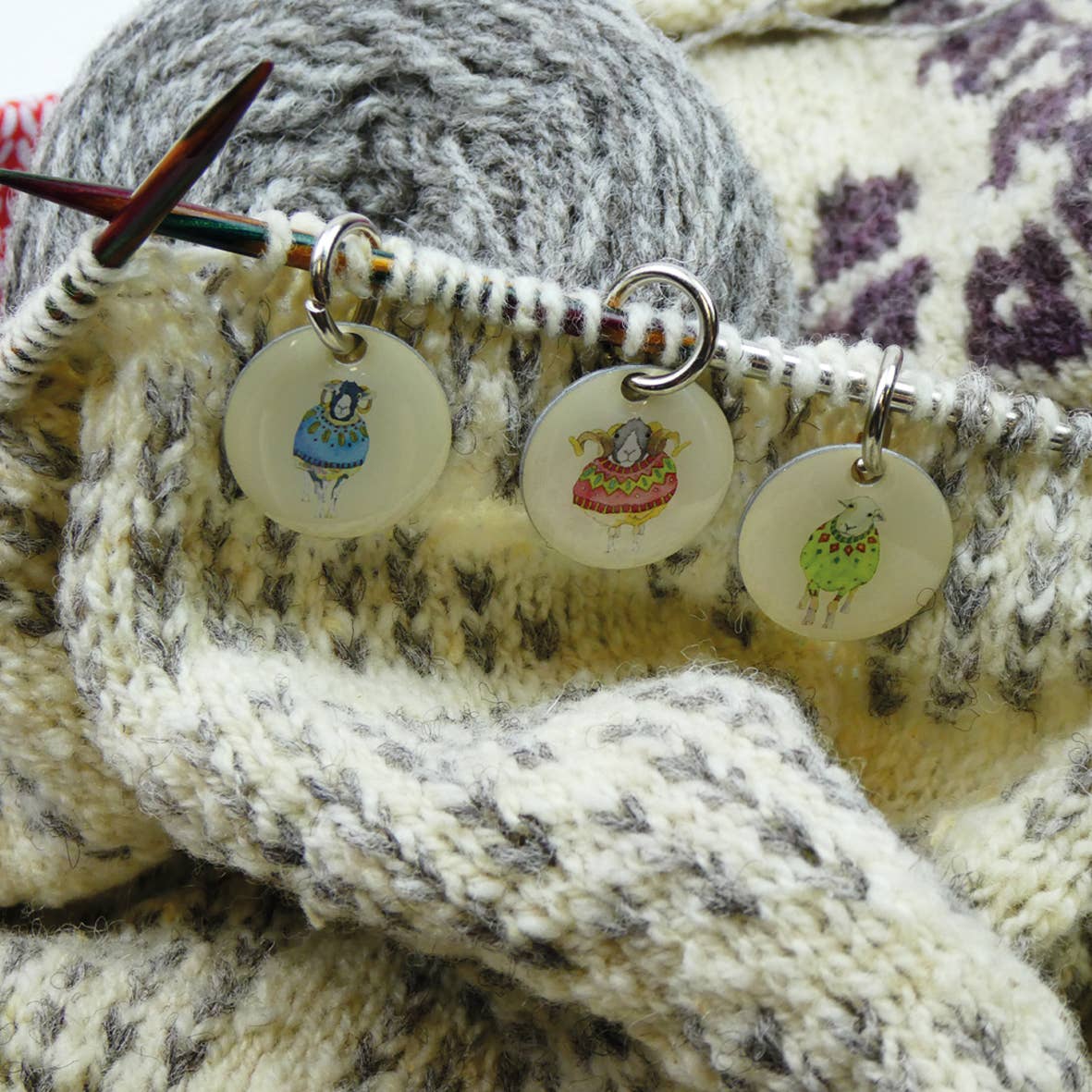 Emma Ball Ltd Sheep In Sweaters II Stitch Markers In A Pocket Tin