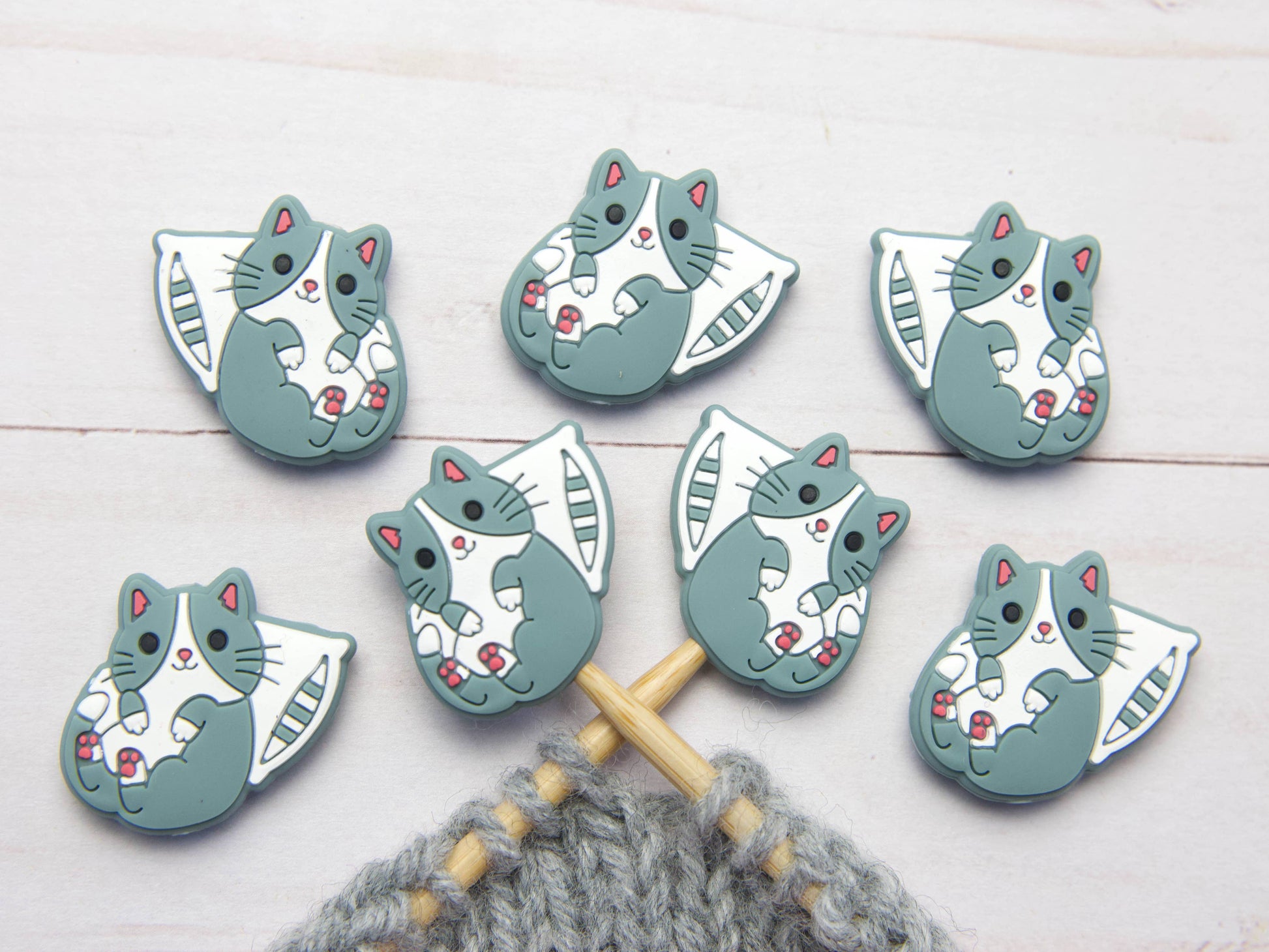 Fox & Pine Stitches Sleepy Cat | Stitch Stoppers Notions and Tools