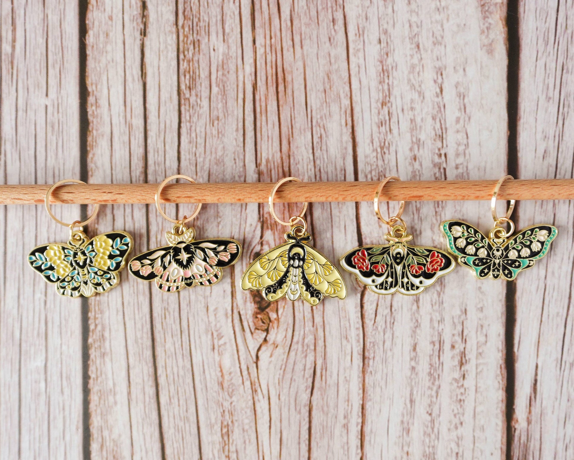 Hello Kim - Kim Chui Butterflies - Marker rings Stitch markers