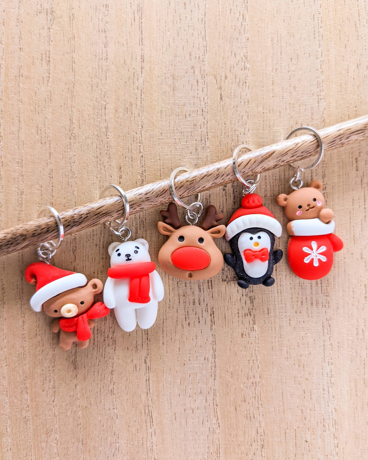 Hello Kim - Kim Chui Christmas #3 - Marker Rings Stitch markers