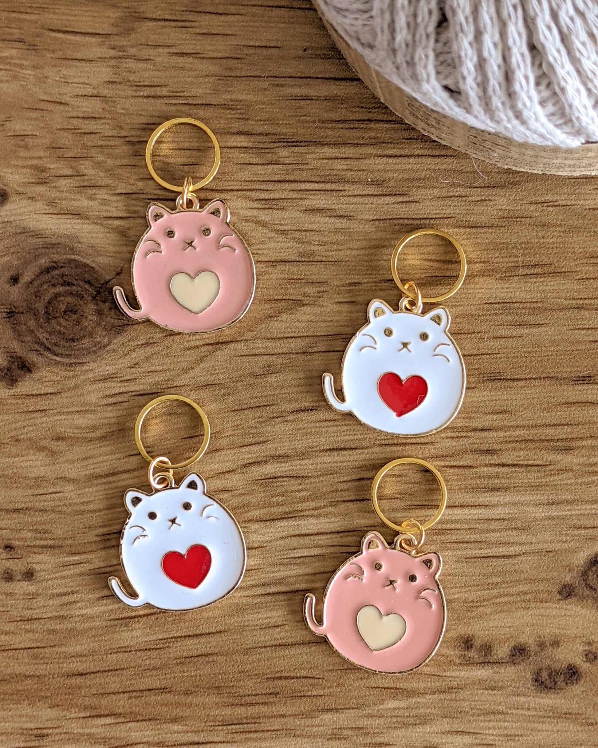 Hello Kim - Kim Chui Heart Cats Marker Rings Stitch markers