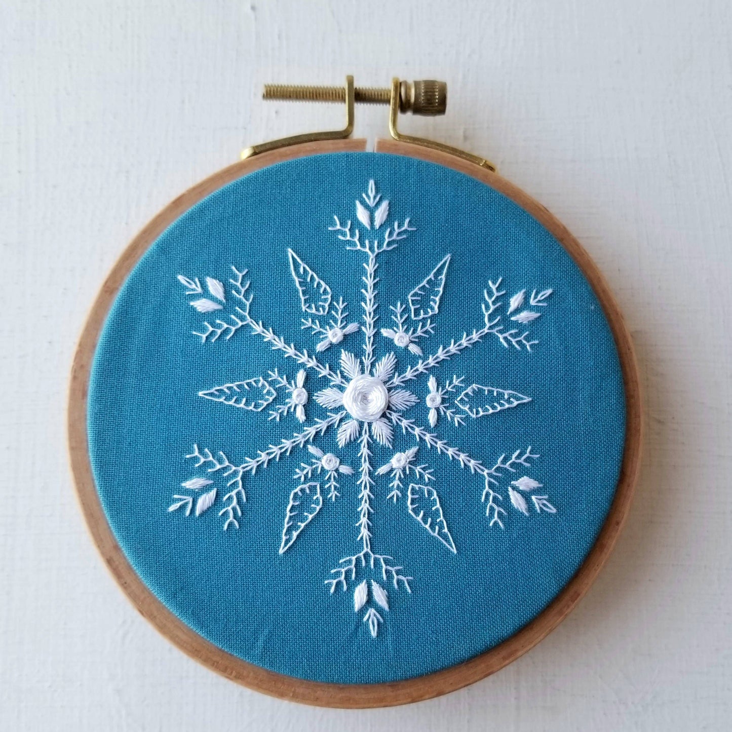 Jessica Long Embroidery Mini Snowflake Sampler Handmade Ornament Kit Embroidery Kit