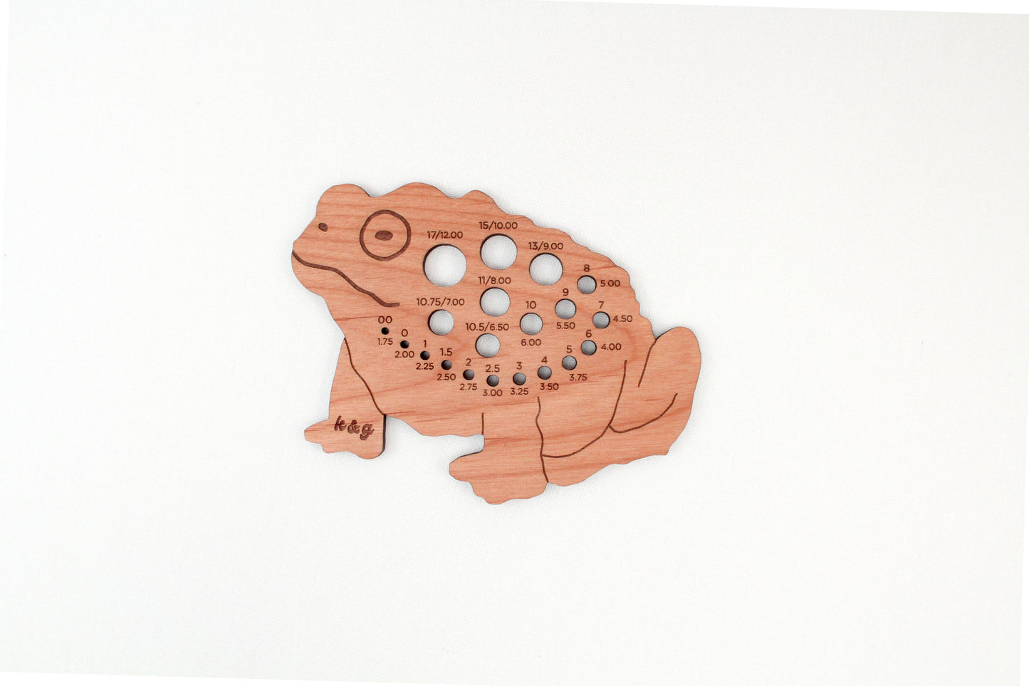 Knit & Gather Toad Knitting Needle Gauge Tool Gauge Rulers