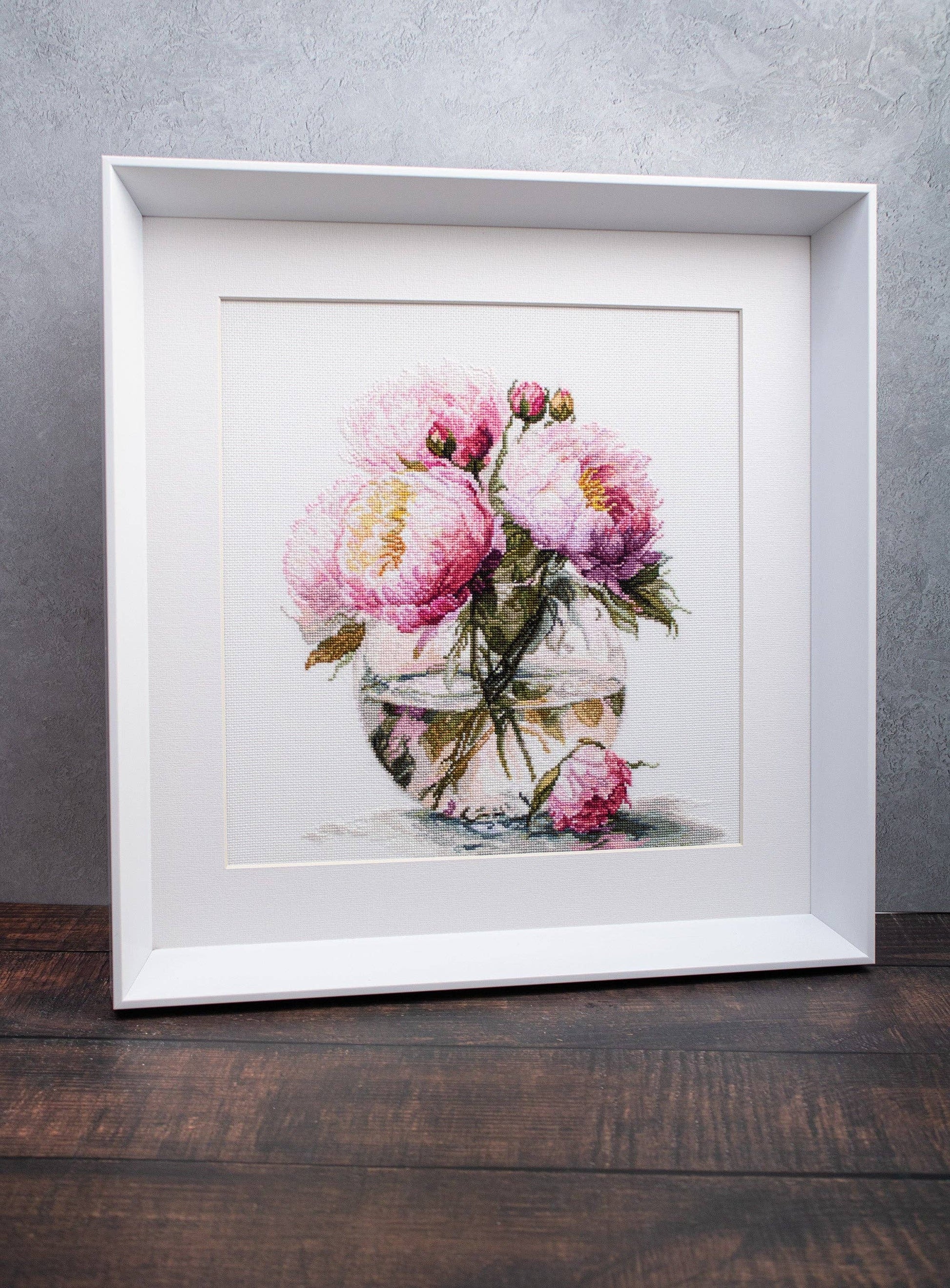 Luca-S Cross Stitch Kit: Bouquet of Peonies, B7028 Cross Stitch Kit