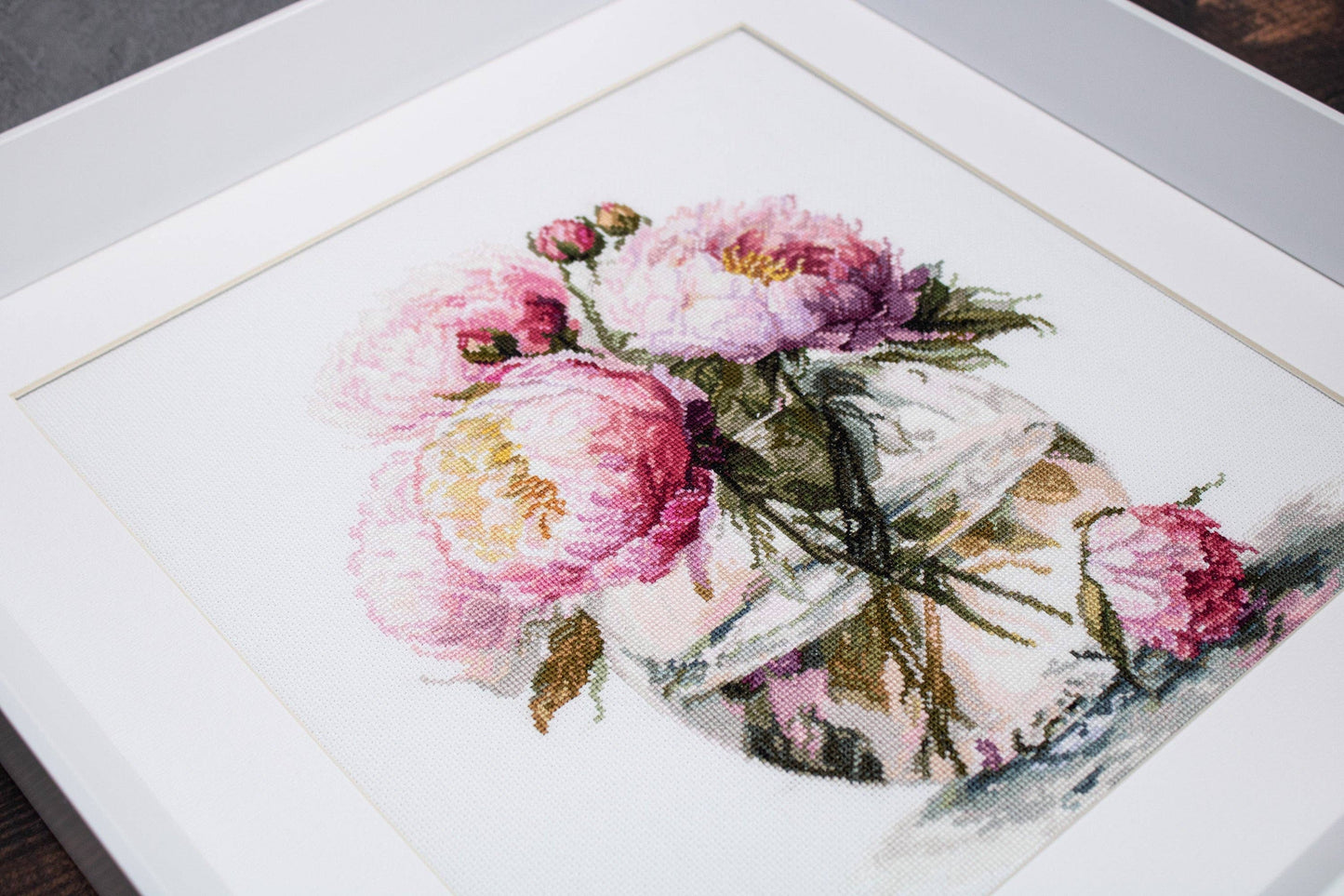 Luca-S Cross Stitch Kit: Bouquet of Peonies, B7028 Cross Stitch Kit