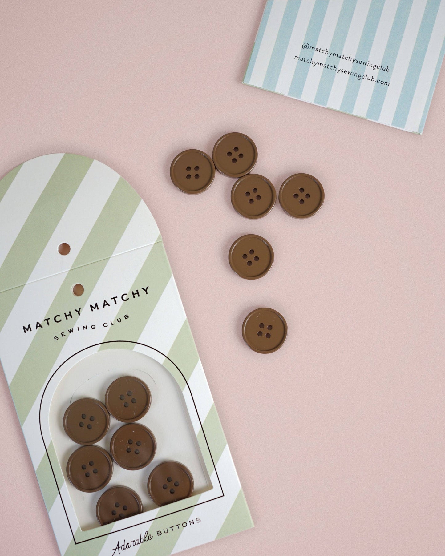 Matchy Matchy Sewing Club Set of 6 Cocoa Retro Buttons