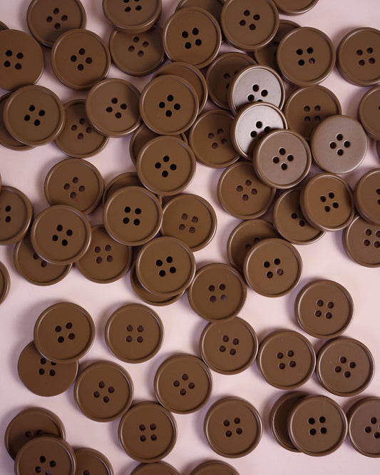 Matchy Matchy Sewing Club Set of 6 Cocoa Retro Buttons