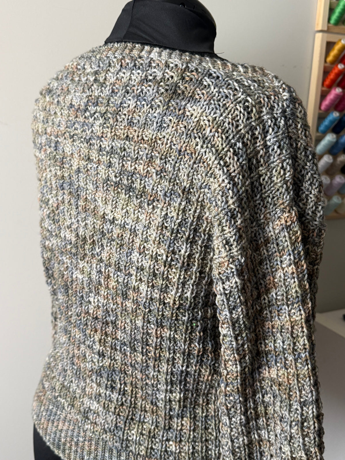 Mountaintop Yarn Archive 001: Textured Pullover - Digital Pattern Patterns