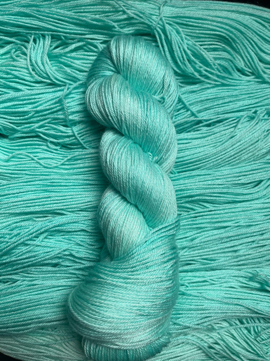 Mountaintop Yarn Arctic Mist Yarn