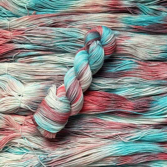Mountaintop Yarn Brain Freeze - 100% SW Merino - Fingering Weight Yarn