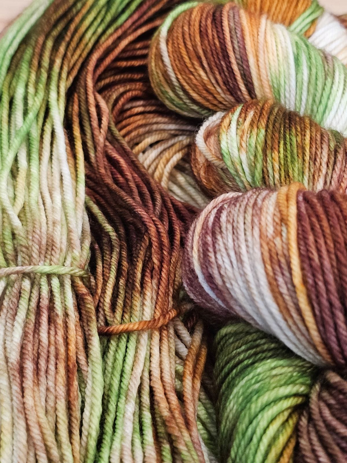 Mountaintop Yarn Caramel Apple Yarn