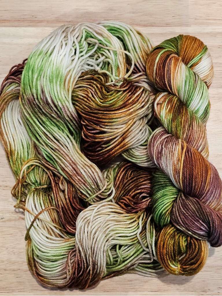 Mountaintop Yarn Caramel Apple Yarn