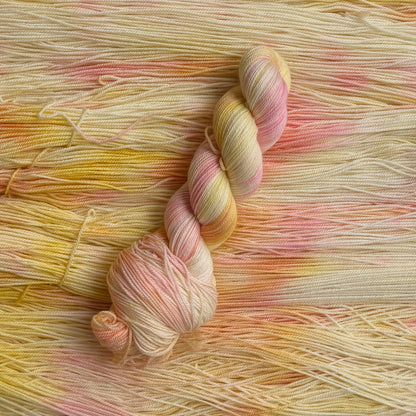 Mountaintop Yarn Daisy Sport Pink Lemonade Yarn
