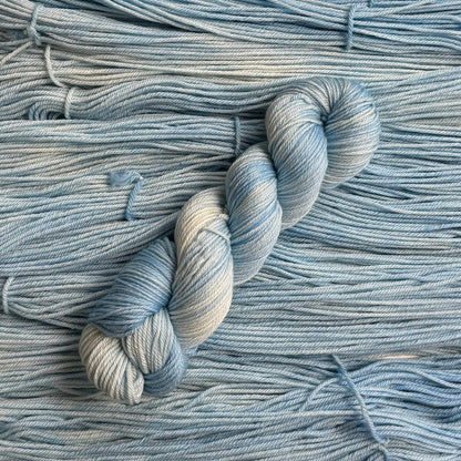 Mountaintop Yarn Diamond Yarn