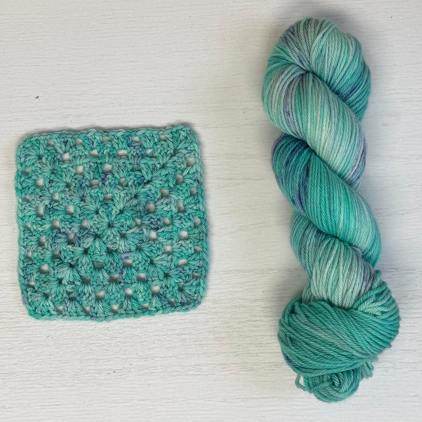 Mountaintop Yarn Kitty!! Yarn