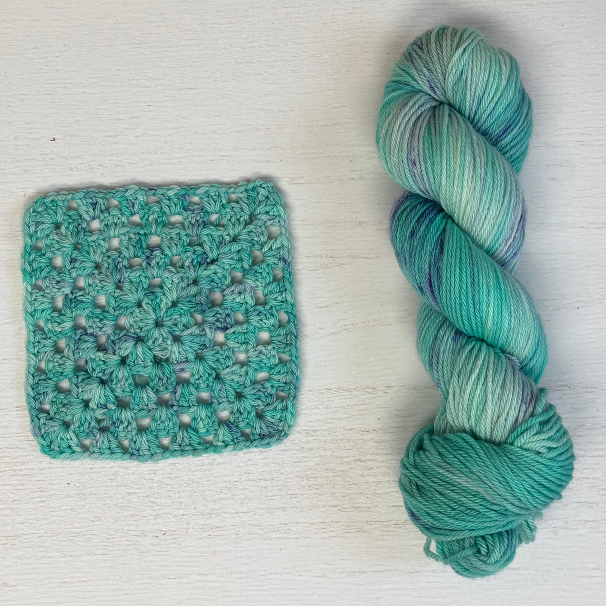Mountaintop Yarn Kitty!! Yarn