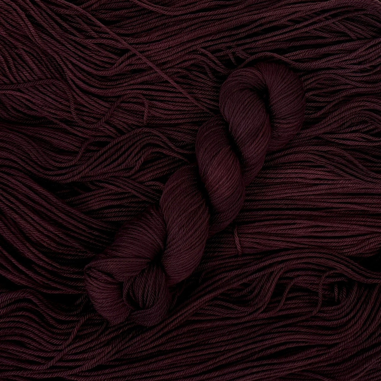 Mountaintop Yarn Marshmallow Select Worsted Garnet Yarn