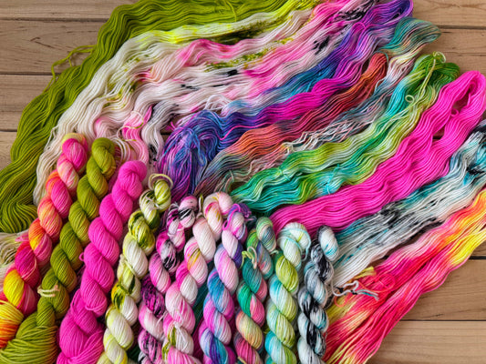 Mountaintop Yarn Sock Gummy Worm - 10 Mini Skein Color Voyage Kit Yarn