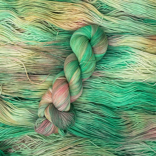 Mountaintop Yarn Watermelon Rind Yarn