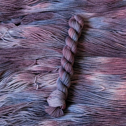 Mountaintop Yarn Witch's Cauldron - 20g Mini Skein - Sock/Fingering Yarn