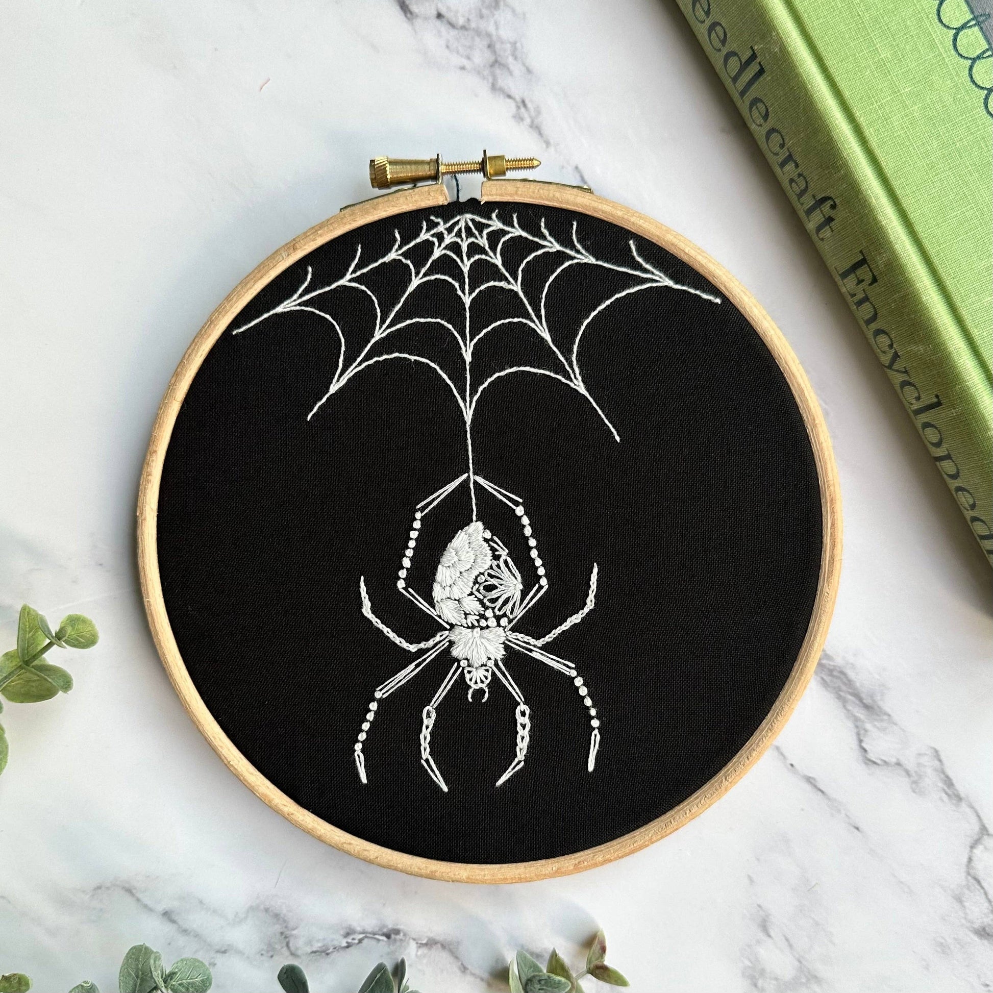 Nest Embirdery Orb Weaver Embroidery Kit Embroidery Kit